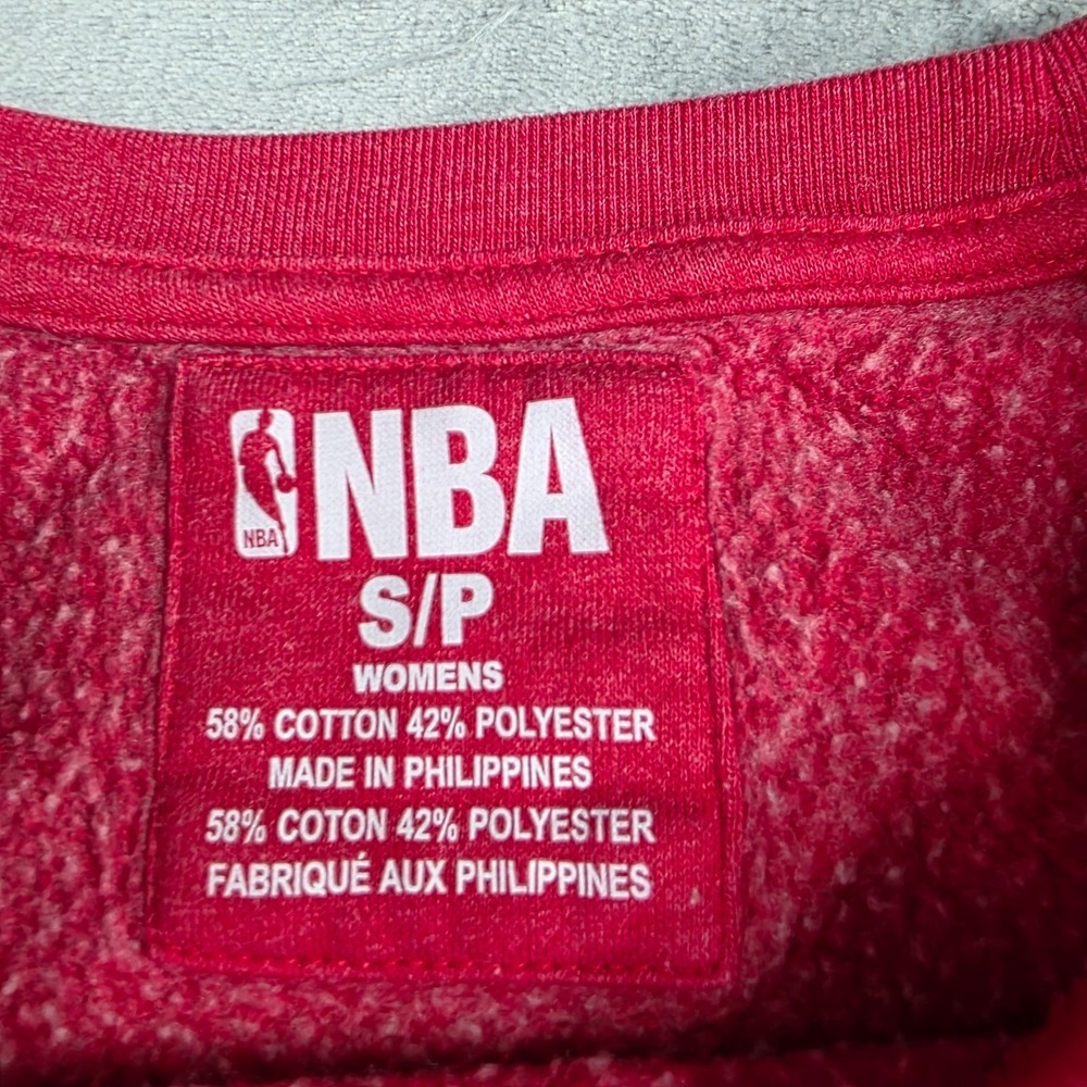 Women's Chicago Bulls NBA Crewneck Sweatshirt SZ Sm- Red - Picture 2 of 5